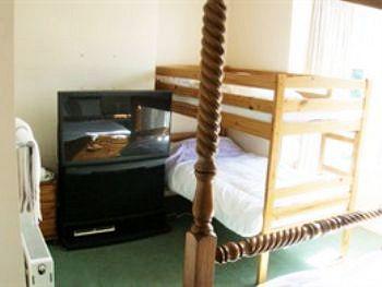 Charlotte Guest House 韦茅斯 外观 照片